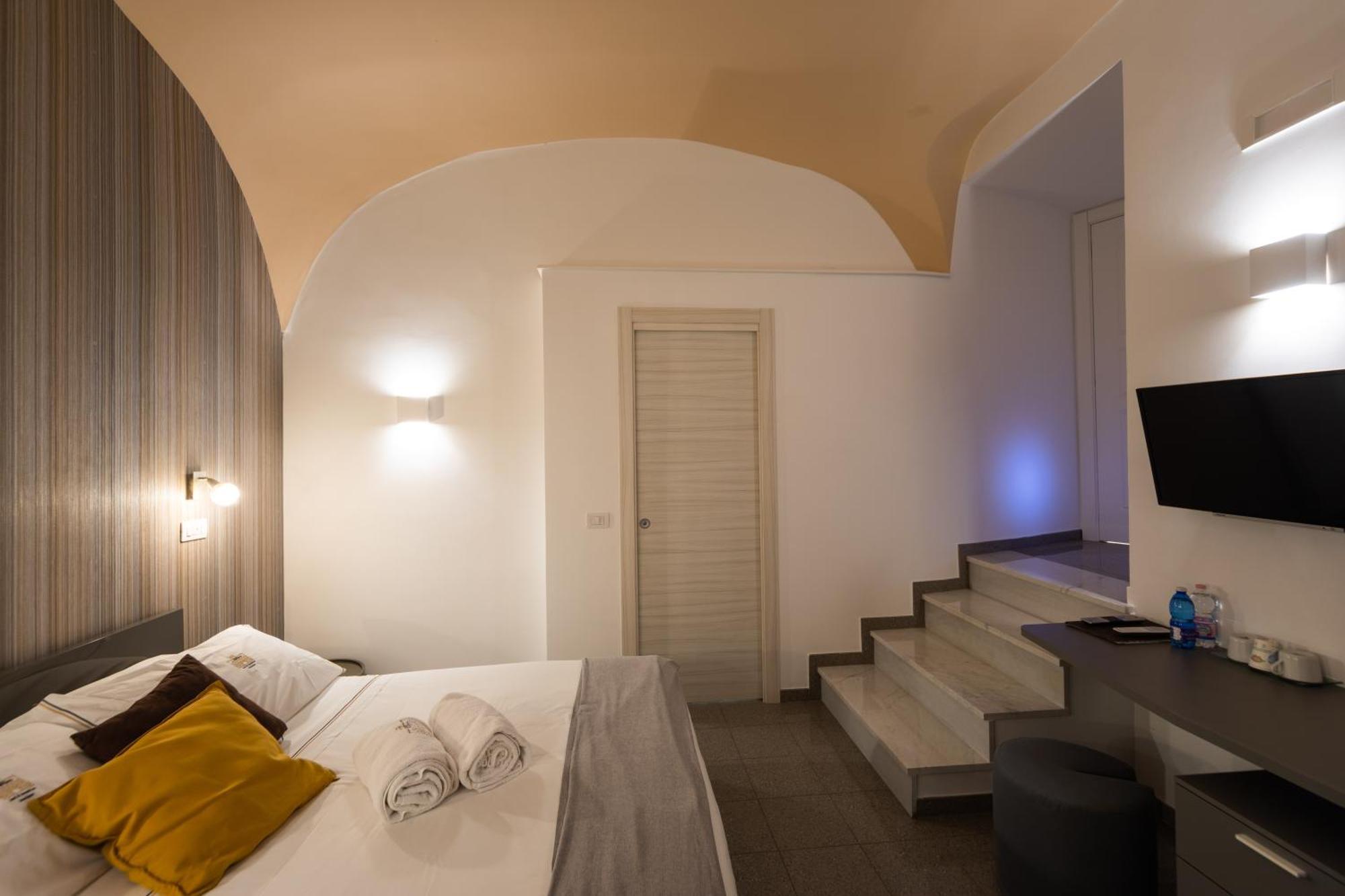 Hotel Palazzo Il Convento Nápoles Exterior foto