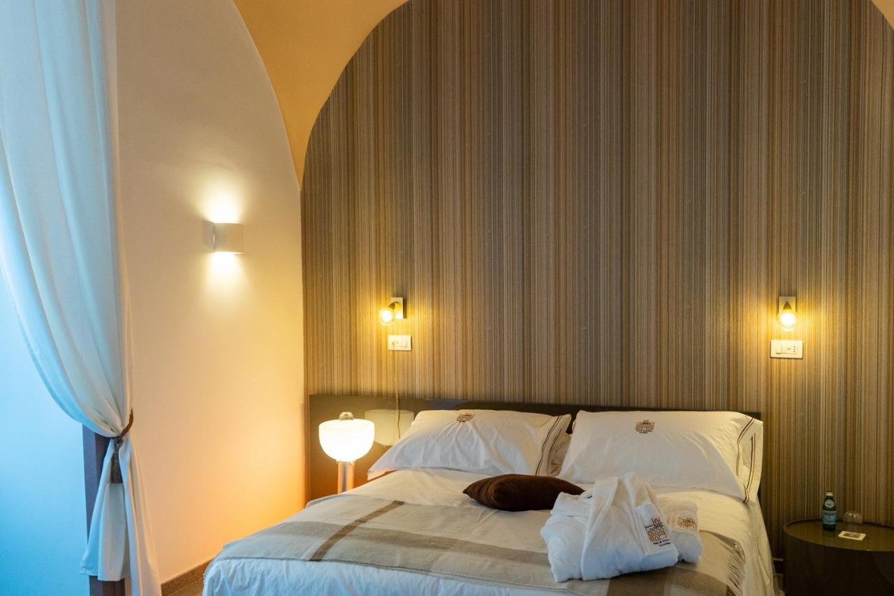 Hotel Palazzo Il Convento Nápoles Exterior foto